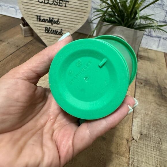 2023 STARBUCKS EARTH DAY CHOOSE TO REUSE VENTI COLD CUP & HOLIDAY HOT CUP - Picture 10 of 11